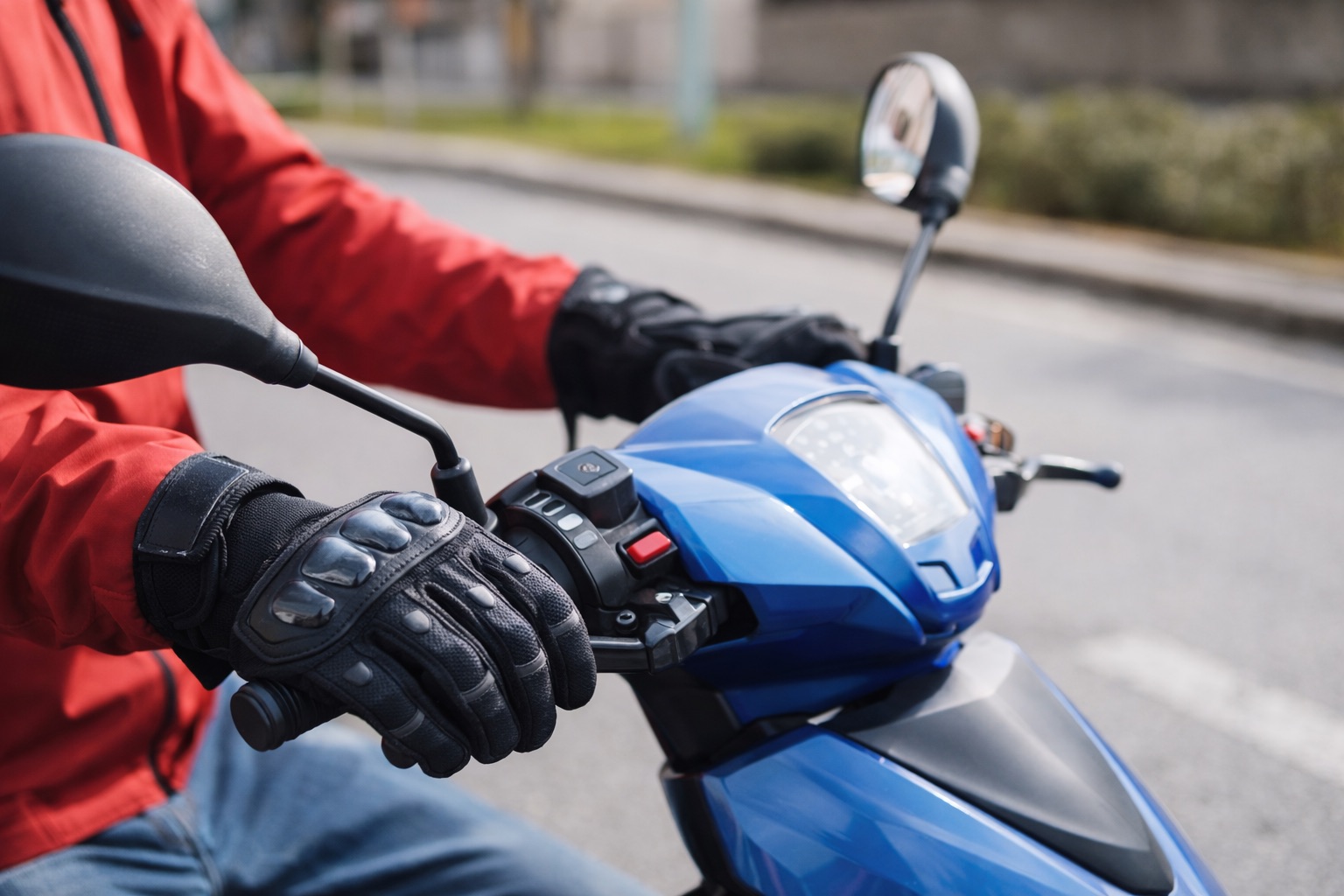 motosiklet eldiven zorunluluğu
